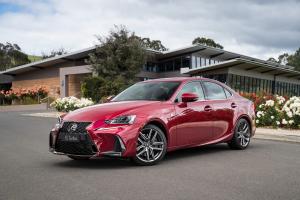 Lexus IS200t F-Sport 2016 года (AU)